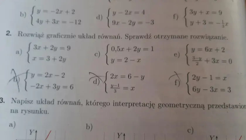 Zadanie 2. Rozwiąż graficznie układy równań. Przykład a) to układ {3x+2y=9, x=3+2y}.
